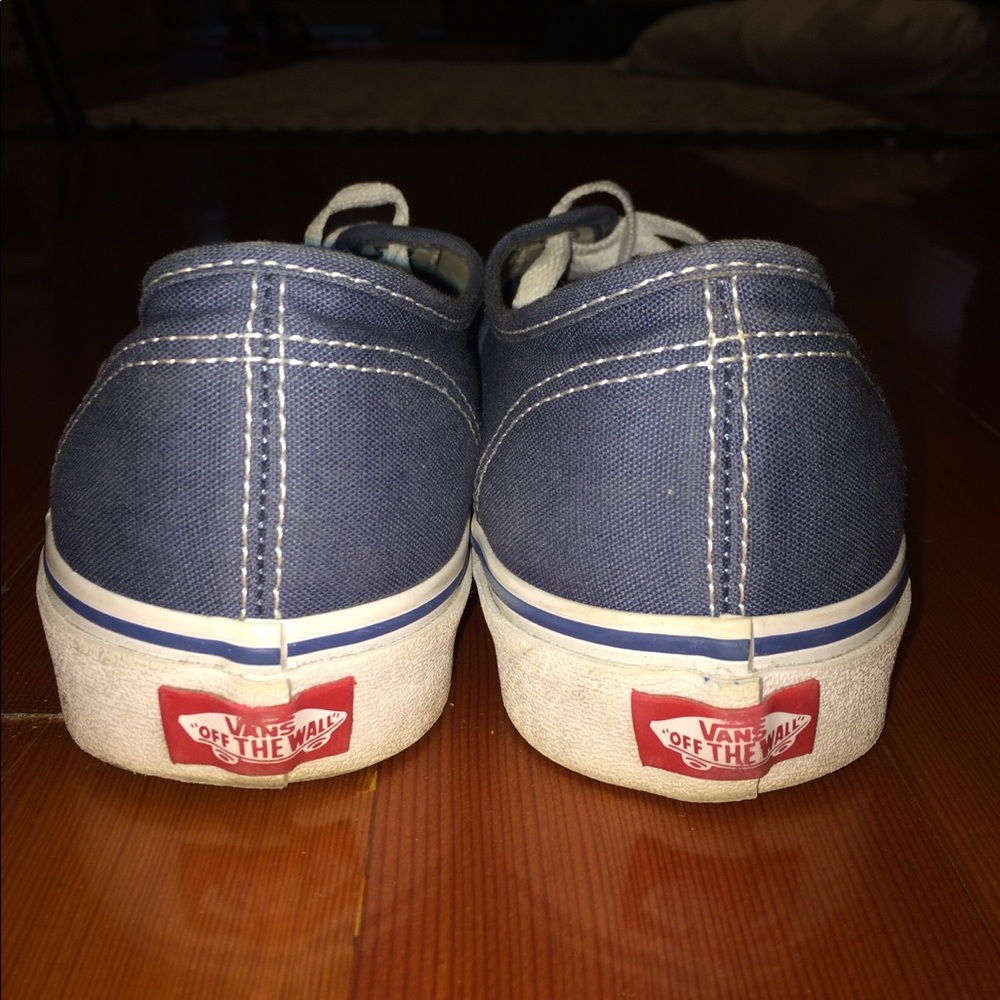 Vans - Picture 4 of 4